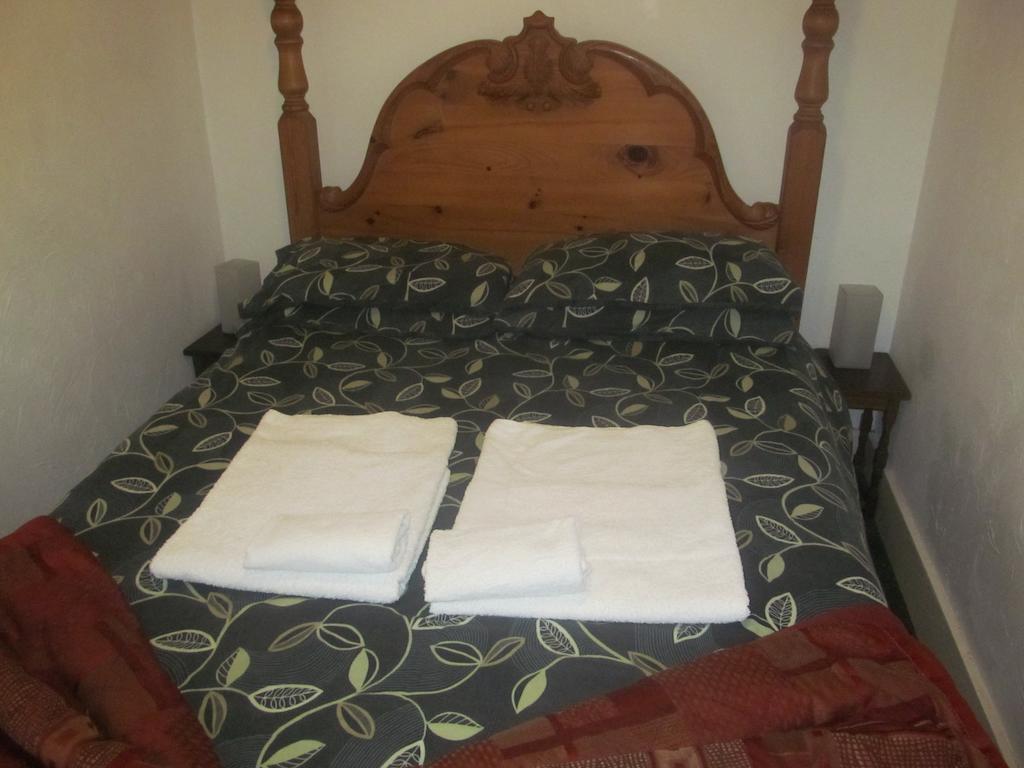 Upton Cross B&B Bude Rom bilde